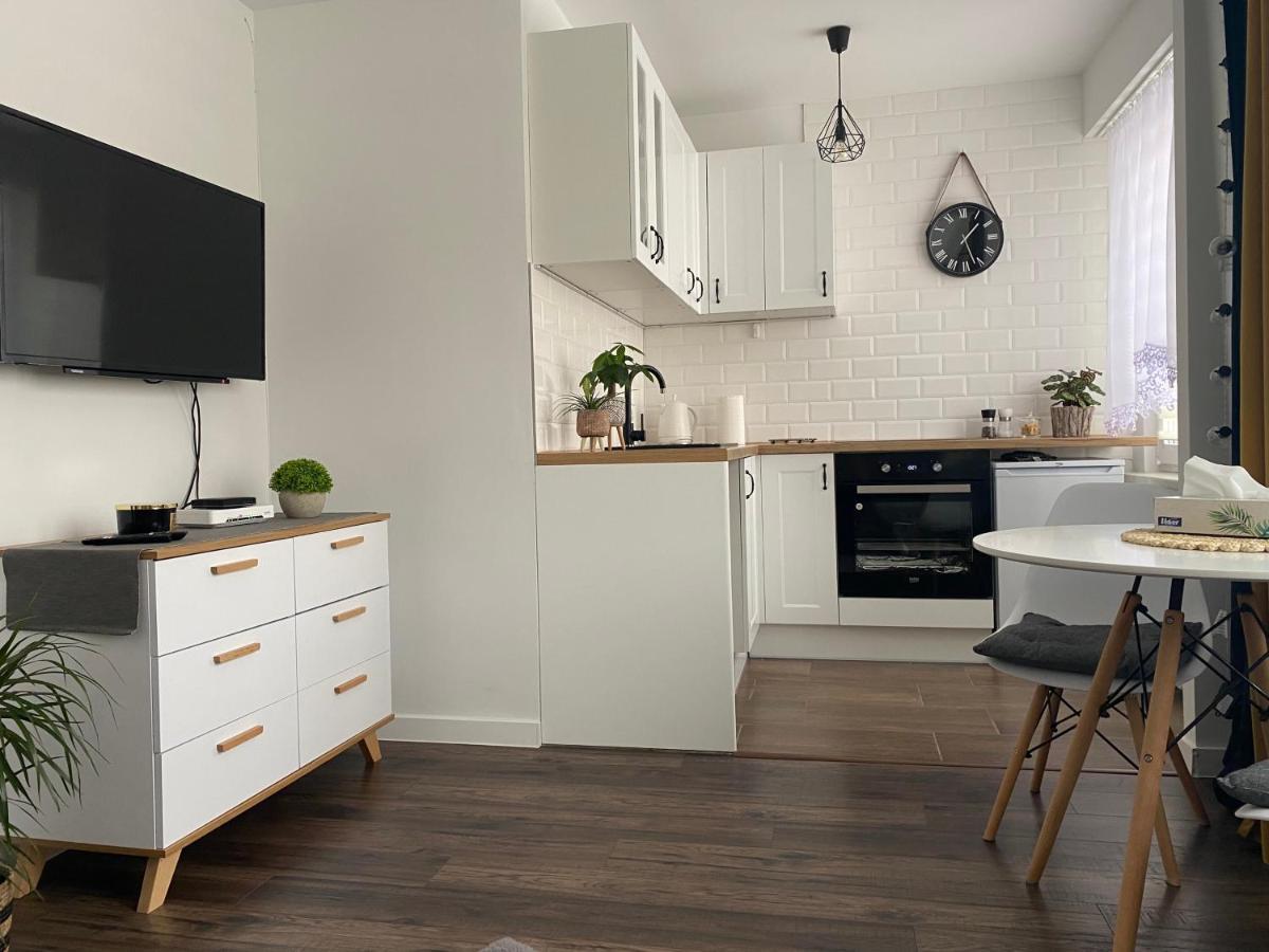 Wilcza Ostoja Bieszczady Apartamento Ustrzyki Dolne Exterior foto