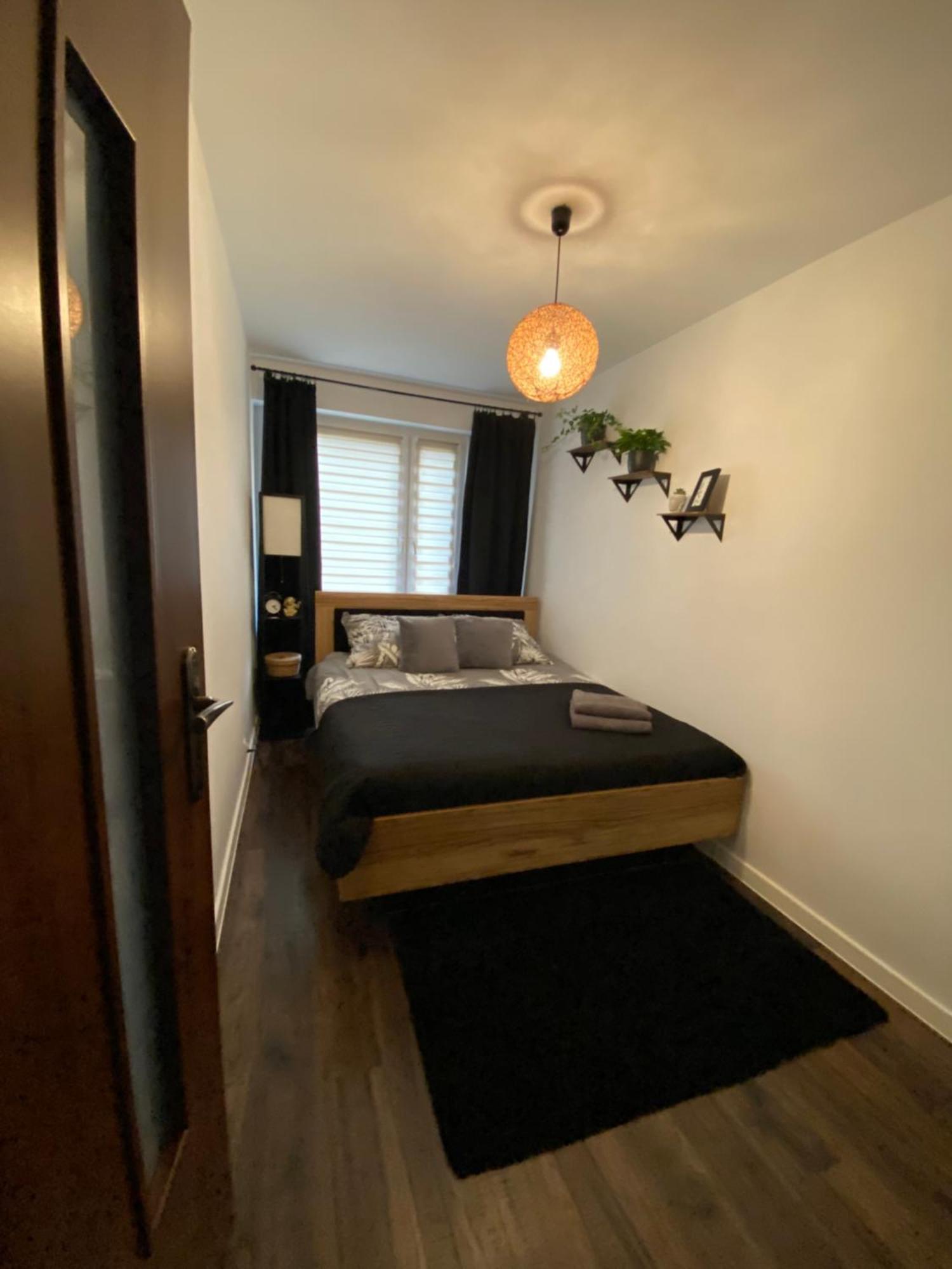 Wilcza Ostoja Bieszczady Apartamento Ustrzyki Dolne Exterior foto
